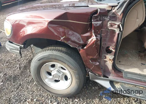 2001 Ford Explorer Xlt из США, поврежденный, VIN 1FMZU73E31ZA08517